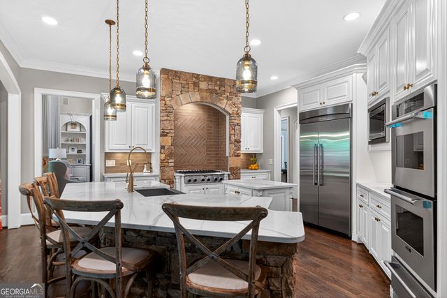 4571 Oglethorpe Loop NW, Acworth, GA 30101