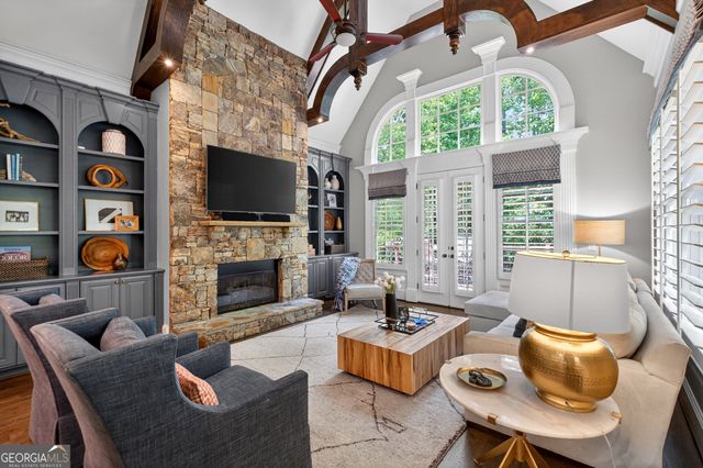4571 Oglethorpe Loop NW, Acworth, GA 30101