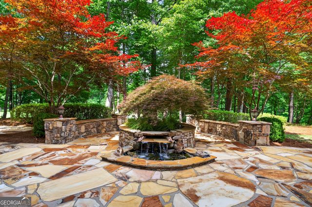 4571 Oglethorpe Loop NW, Acworth, GA 30101