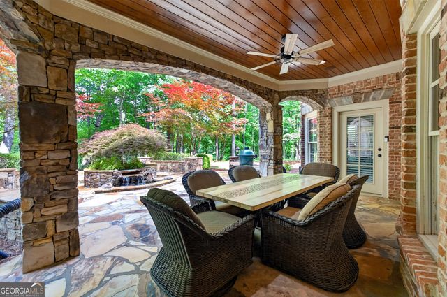 4571 Oglethorpe Loop NW, Acworth, GA 30101