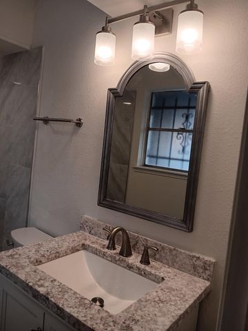 8446 Cabot St, Houston, TX 77078