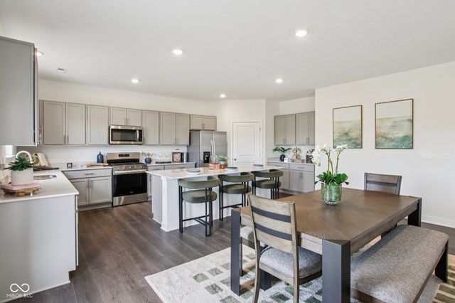 5515 Flat Hill Drive, Indianapolis, IN 46239