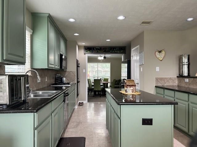 1813 Mojave Trail Trail, League City, TX 77573