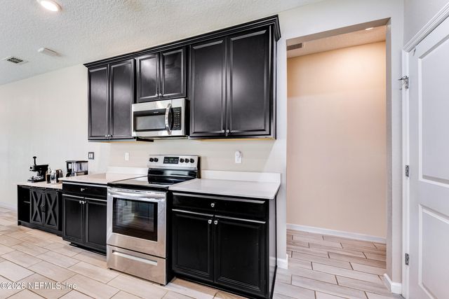 7361 HILLADALE CREEK Lane, Jacksonville, FL 32222