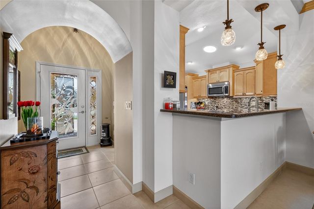 2327 WAKEFIELD WAY, Mount Dora, FL 32757