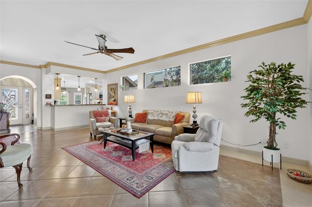 2327 WAKEFIELD WAY, Mount Dora, FL 32757