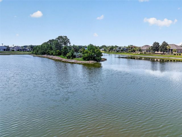 2327 WAKEFIELD WAY, Mount Dora, FL 32757