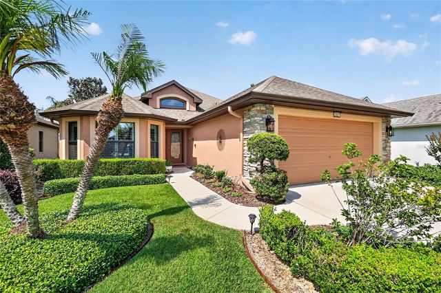 2327 WAKEFIELD WAY, Mount Dora, FL 32757