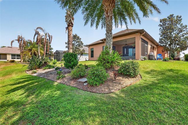 2327 WAKEFIELD WAY, Mount Dora, FL 32757