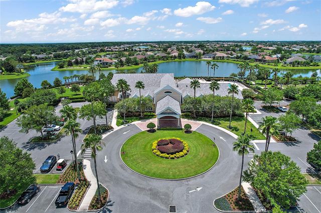 2327 WAKEFIELD WAY, Mount Dora, FL 32757