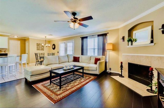 11902 Solon Springs Drive, Tomball, TX 77375
