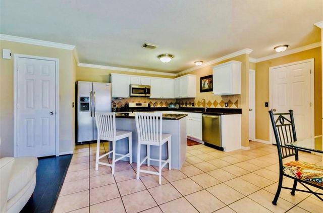 11902 Solon Springs Drive, Tomball, TX 77375