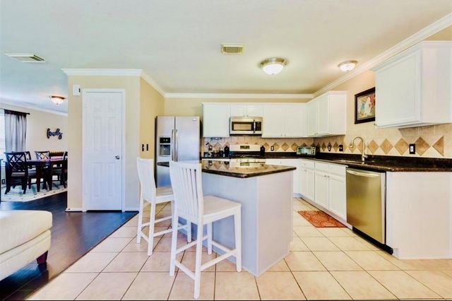 11902 Solon Springs Drive, Tomball, TX 77375