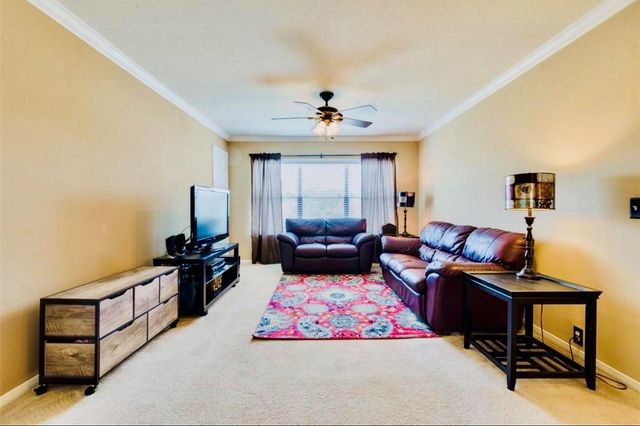 11902 Solon Springs Drive, Tomball, TX 77375