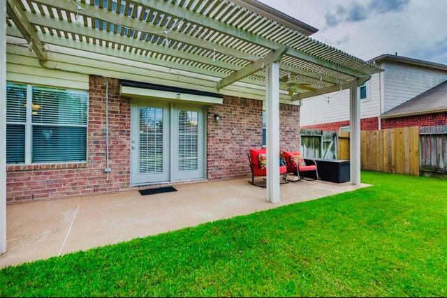 11902 Solon Springs Drive, Tomball, TX 77375