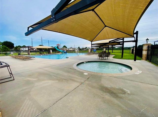 11902 Solon Springs Drive, Tomball, TX 77375