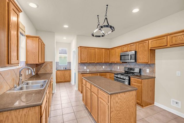 5506 Bentwood Elm Street, Spring, TX 77379