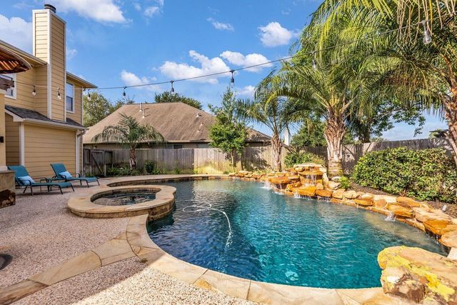 5506 Bentwood Elm Street, Spring, TX 77379