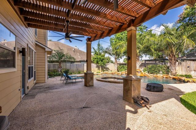 5506 Bentwood Elm Street, Spring, TX 77379