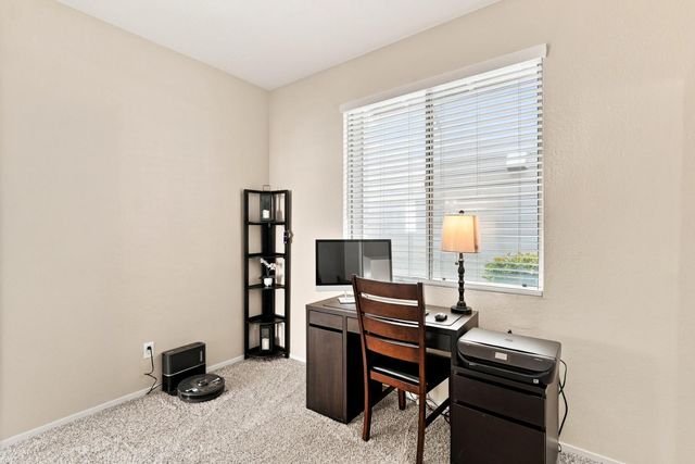 9389 Laguna Pointe Way, Elk Grove, CA 95758