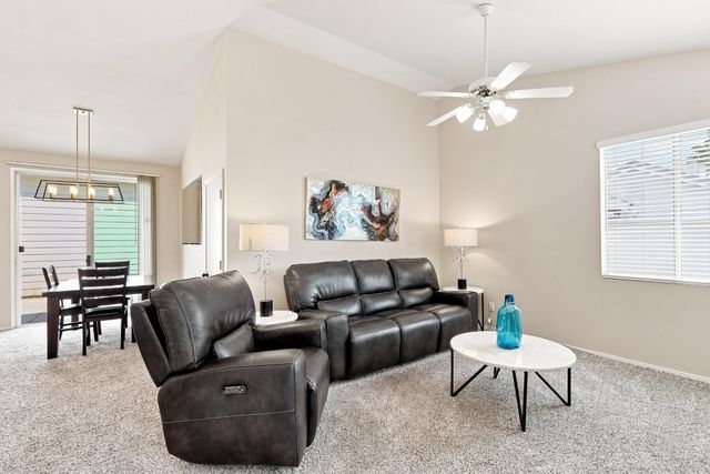 9389 Laguna Pointe Way, Elk Grove, CA 95758