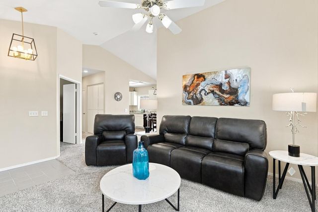 9389 Laguna Pointe Way, Elk Grove, CA 95758