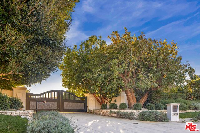 24824 Pacific Coast Highway, Malibu, CA 90265