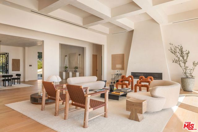 24824 Pacific Coast Highway, Malibu, CA 90265