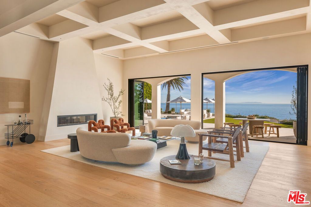 24824 Pacific Coast Highway, Malibu, CA 90265
