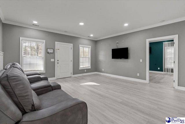 528 Azalea Drive, Lake City, SC 29560