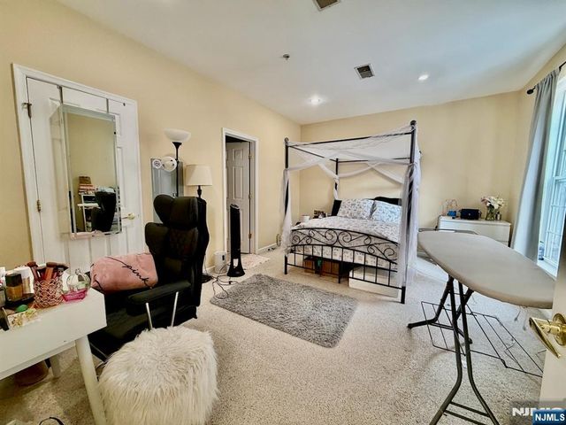 200 Dey Street 231, Harrison, NJ 07029