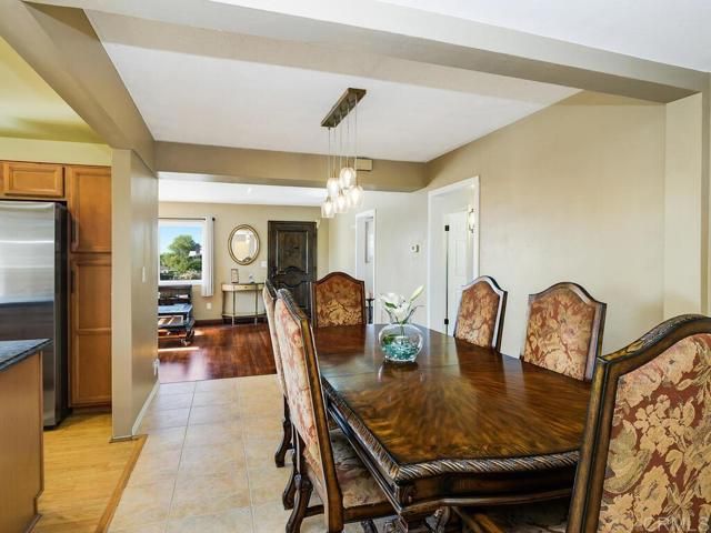 511 Hilltop Dr, Chula Vista, CA 91910