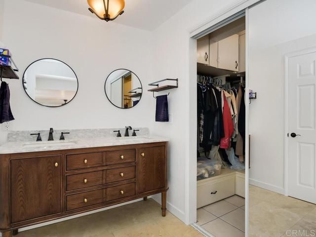 511 Hilltop Dr, Chula Vista, CA 91910