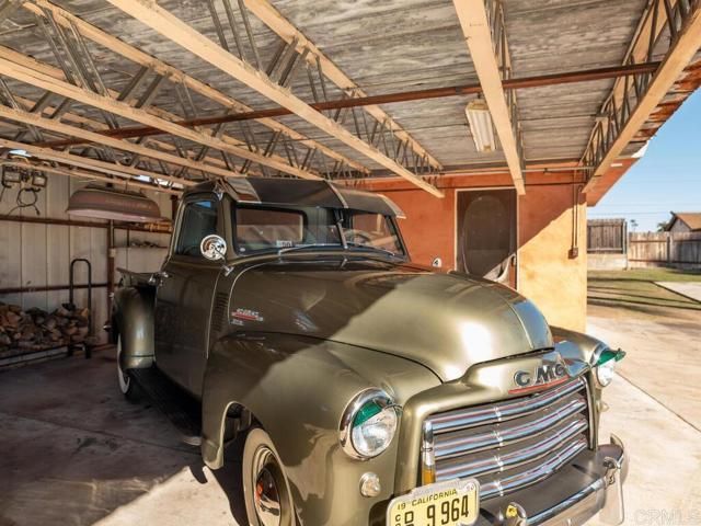 511 Hilltop Dr, Chula Vista, CA 91910