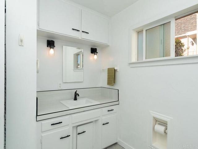 511 Hilltop Dr, Chula Vista, CA 91910