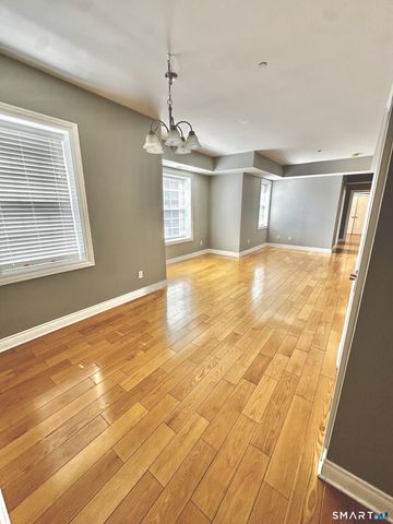 295 Ridge Road 8, Wethersfield, CT 06109