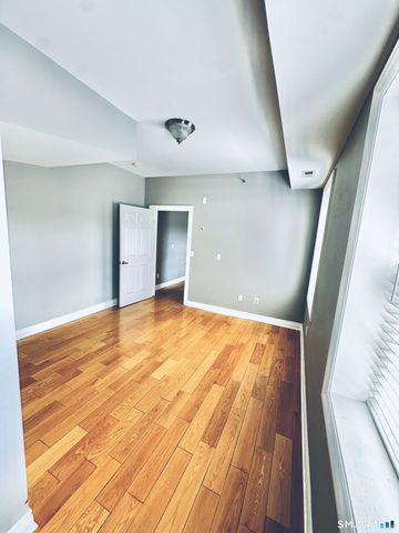 295 Ridge Road 8, Wethersfield, CT 06109