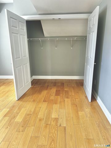 295 Ridge Road 8, Wethersfield, CT 06109