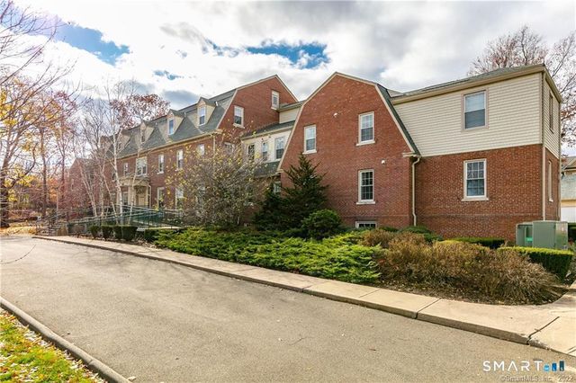 295 Ridge Road 8, Wethersfield, CT 06109