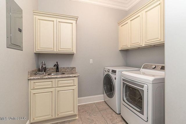 12682 Amory Avenue, Biloxi, MS 39532