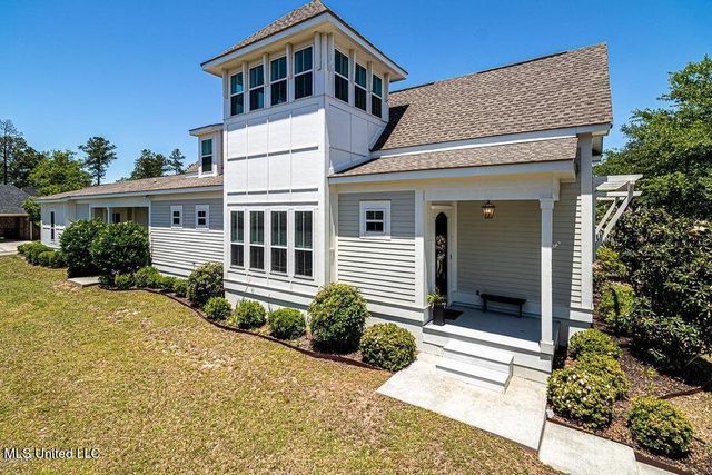 12682 Amory Avenue, Biloxi, MS 39532