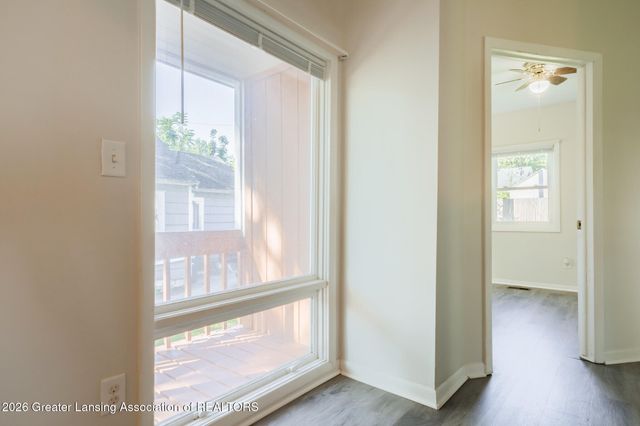 2112 Clifton Avenue, Lansing, MI 48910