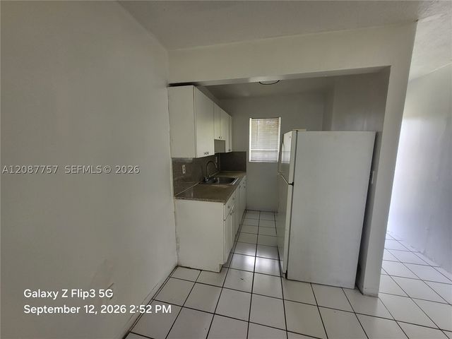 1880 NW 36th St, Miami, FL 33142