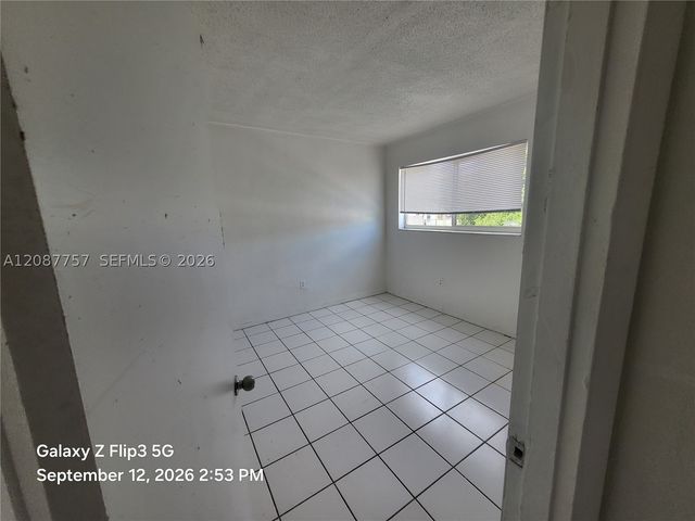 1880 NW 36th St, Miami, FL 33142