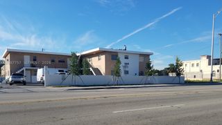 1880 NW 36th St, Miami, FL 33142