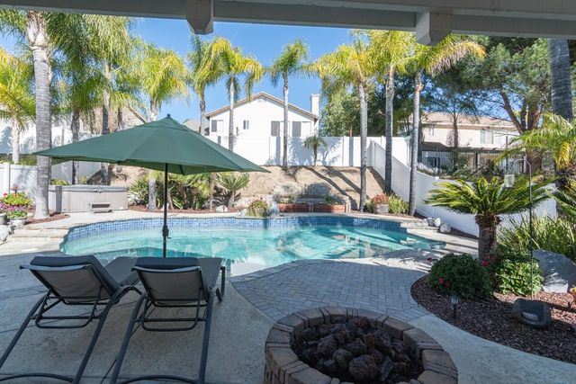 32848 Freesia, Temecula, CA 92592