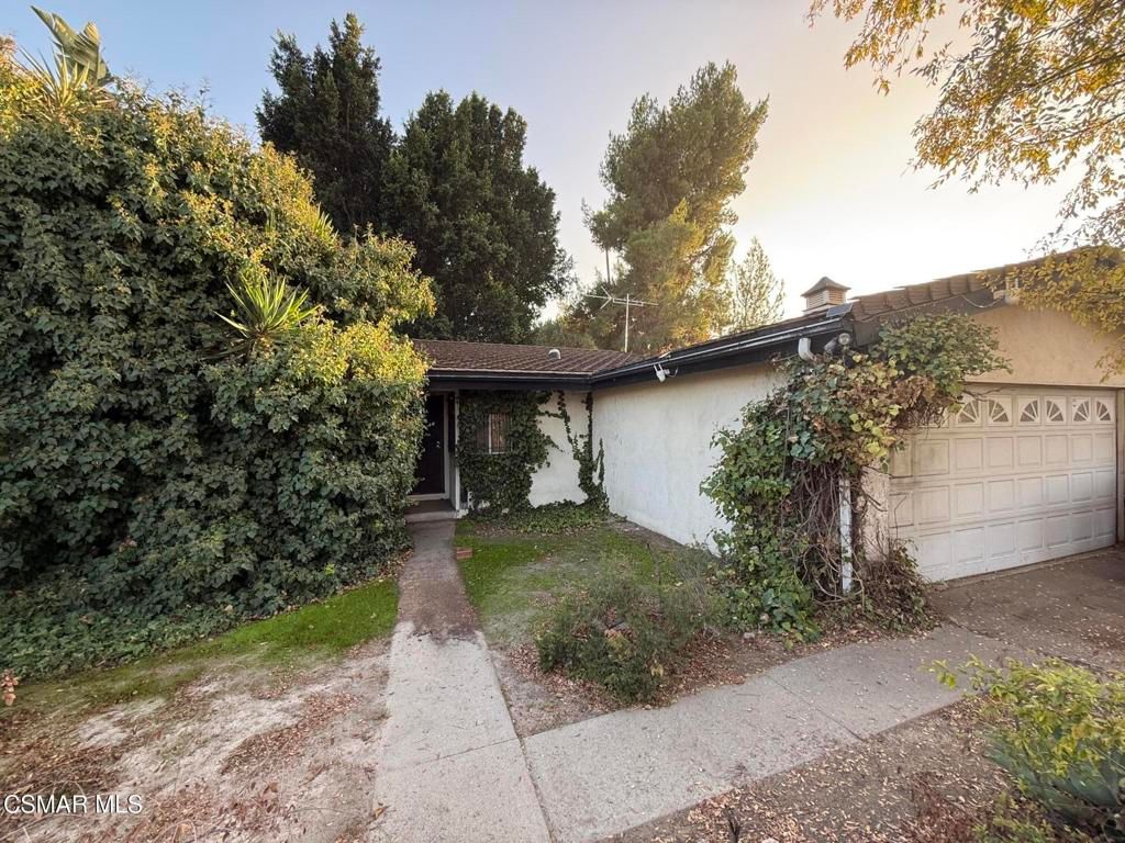 12910 Elkwood Street, North Hollywood, CA 91605