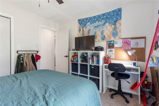 11322 SW Campbell Road, Fayetteville, AR 72701