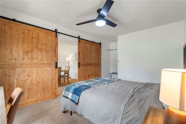 11322 SW Campbell Road, Fayetteville, AR 72701