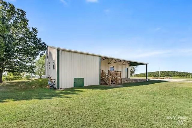 11322 SW Campbell Road, Fayetteville, AR 72701